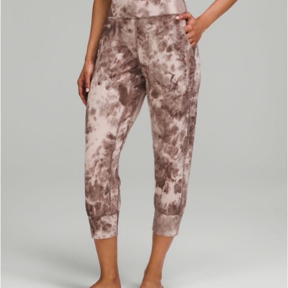 Lululemon Athletica Align Brown Tie-Dye cropped Joggers